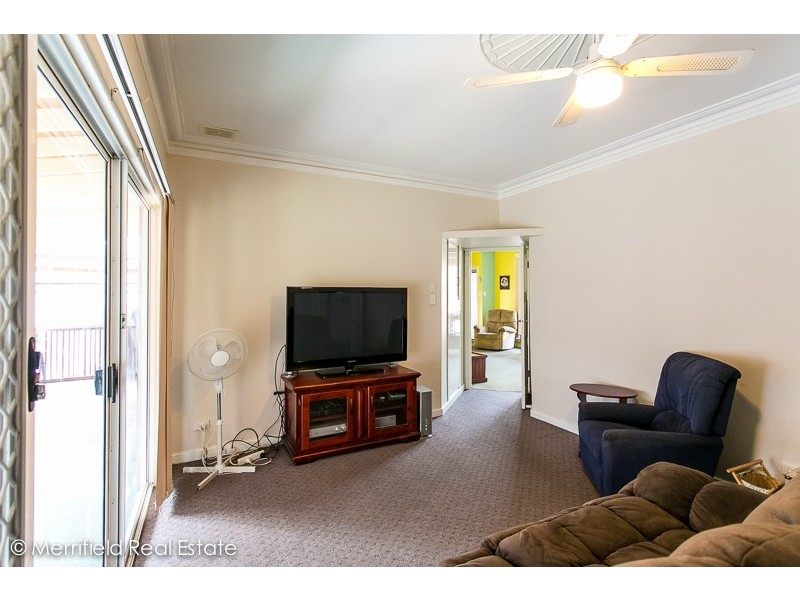 2 Lancaster Road, Mckail WA 6330