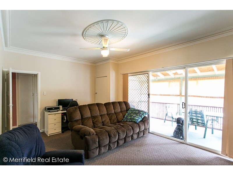 2 Lancaster Road, Mckail WA 6330