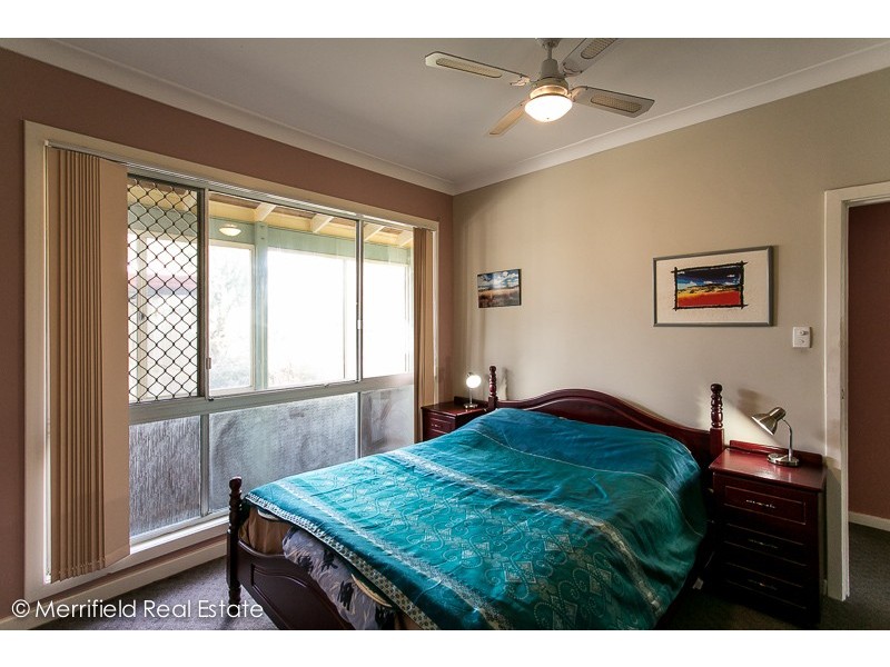 2 Lancaster Road, Mckail WA 6330