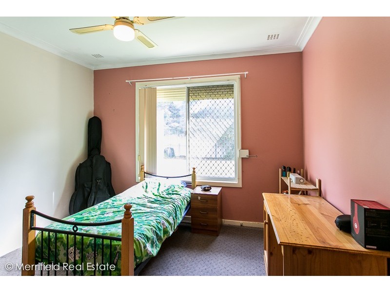 2 Lancaster Road, Mckail WA 6330