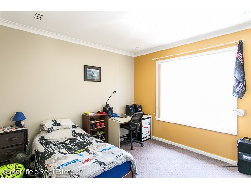 2 Lancaster Road, Mckail WA 6330