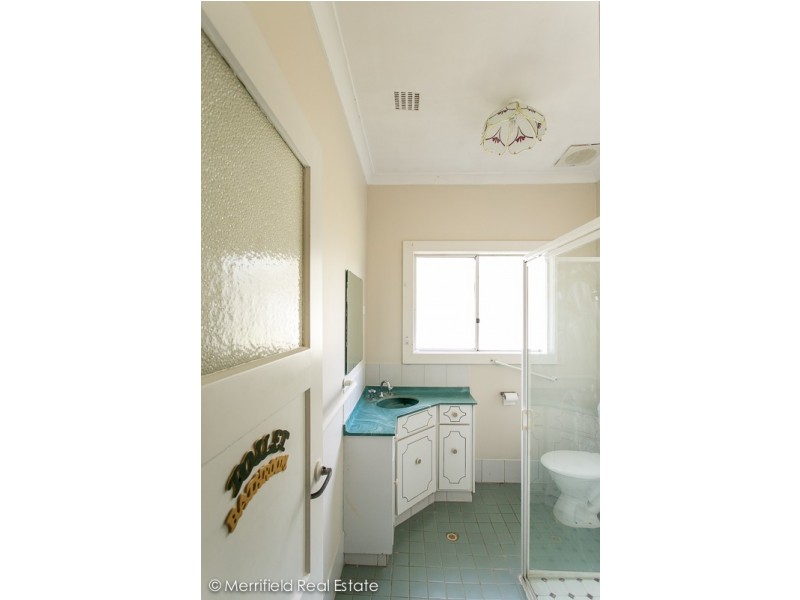 2 Lancaster Road, Mckail WA 6330