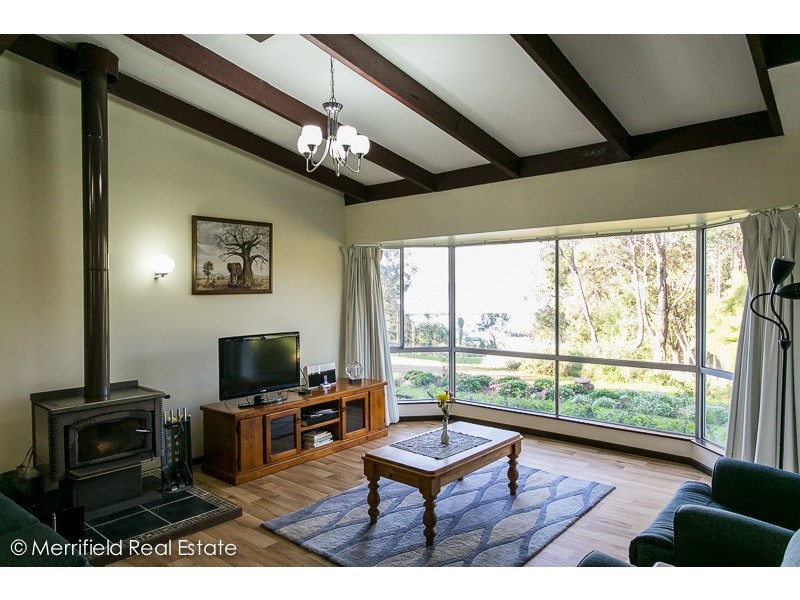 77 Bushby Road, Lower King WA 6330