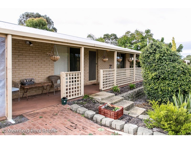 16 Purdie Road, Bayonet Head WA 6330