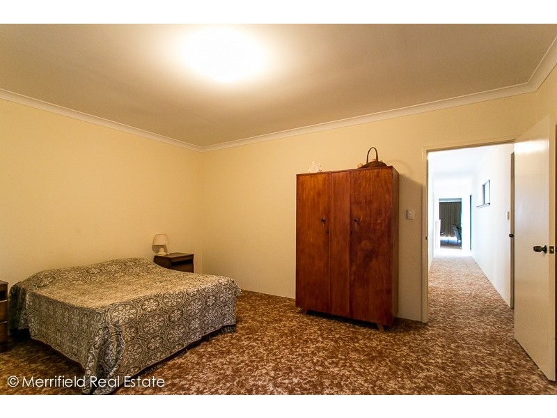 18b La Perouse Court, Goode Beach WA 6330