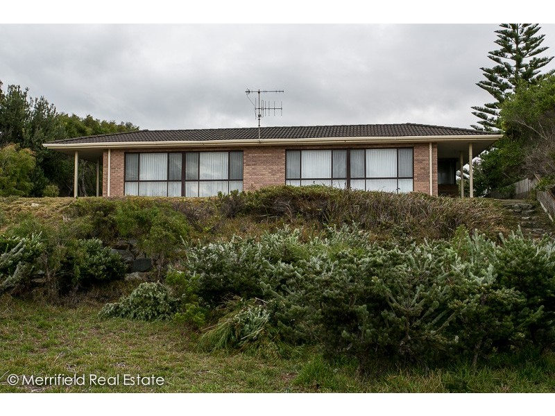 18b La Perouse Court, Goode Beach WA 6330