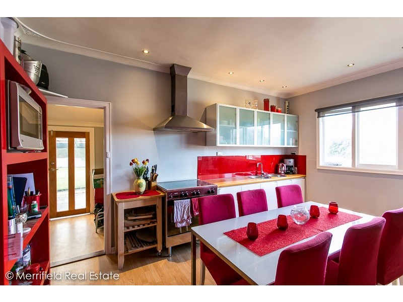 19 Edward Street, Yakamia WA 6330