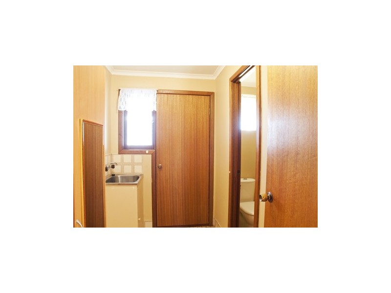 27 Sherwood Drive, Mckail WA 6330
