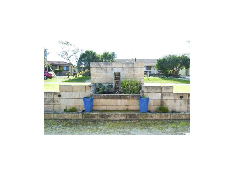 27 Sherwood Drive, Mckail WA 6330