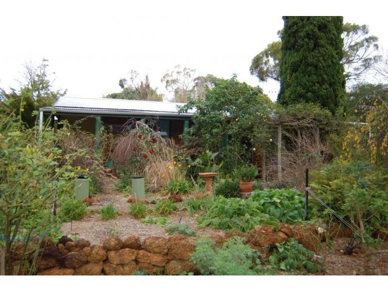 27 Norwood Road, Lower King WA 6330