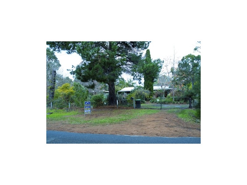 27 Norwood Road, Lower King WA 6330