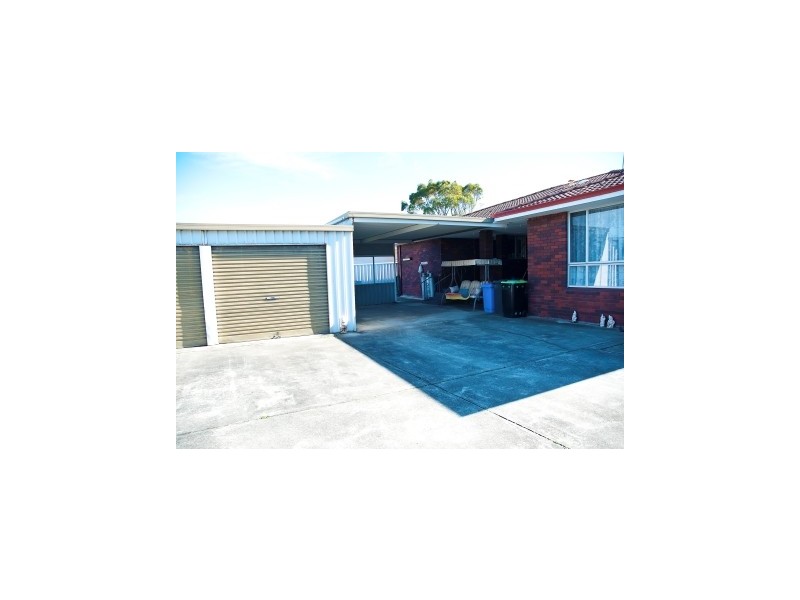 15 Sherwood Drive, Mckail WA 6330