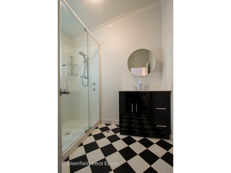 16 Wellington Street, Mount Melville WA 6330