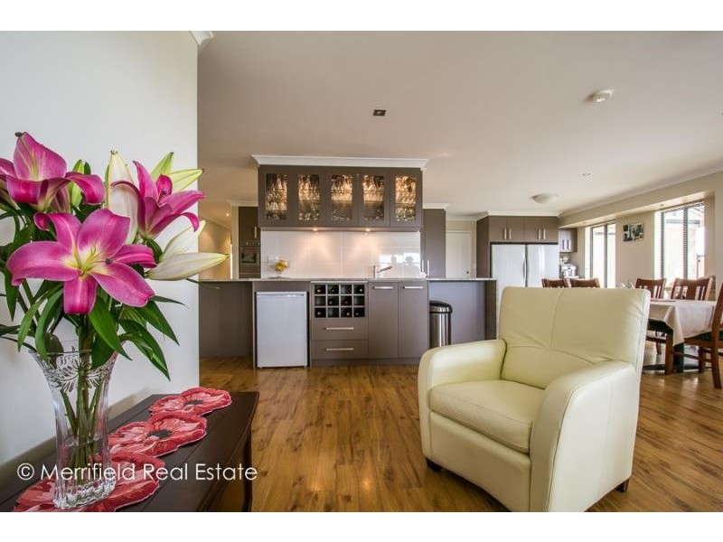 28 Ethereal Drive, Mckail WA 6330