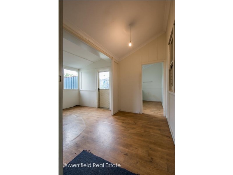 399 Albany Highway, Orana WA 6330