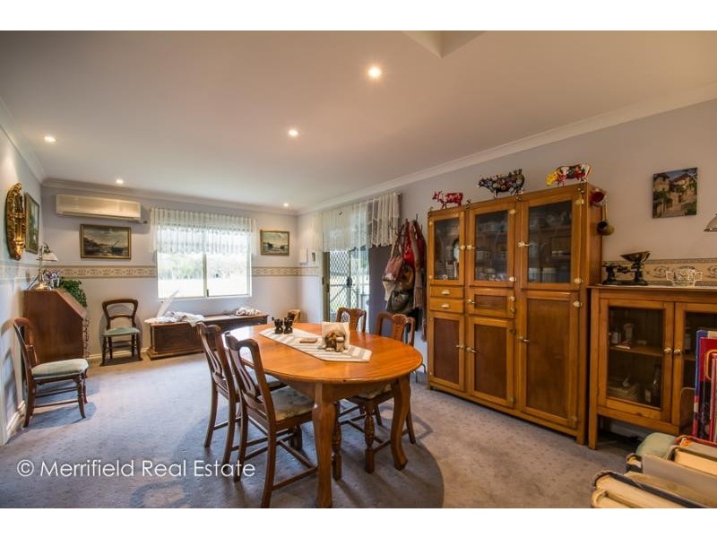 247 Siding Road, Redmond WA 6327