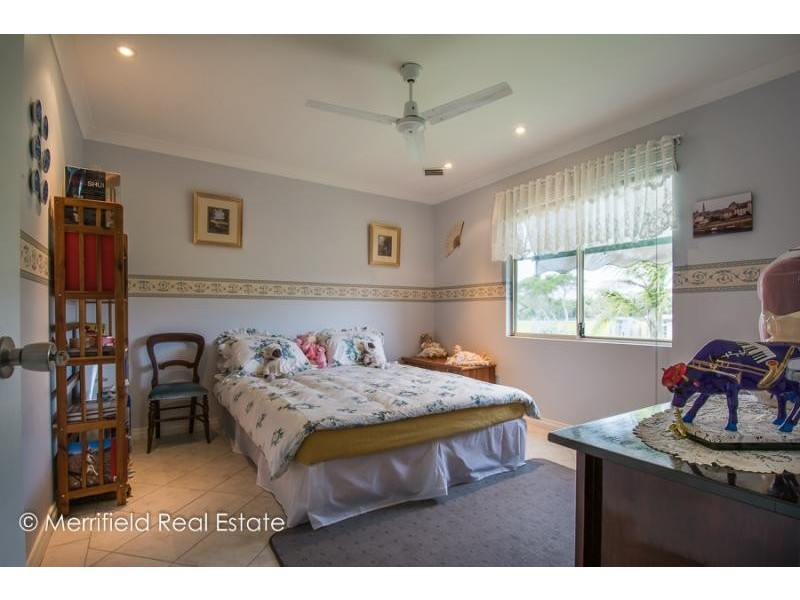 247 Siding Road, Redmond WA 6327