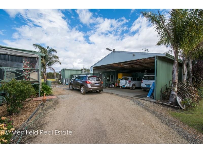 247 Siding Road, Redmond WA 6327