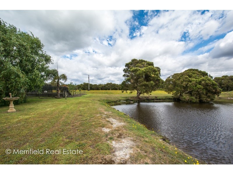 247 Siding Road, Redmond WA 6327