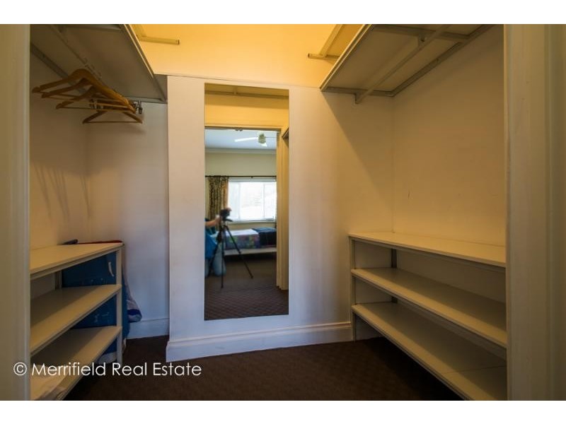 4b Bluff Street, Mira Mar WA 6330