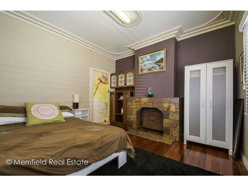 4b Bluff Street, Mira Mar WA 6330