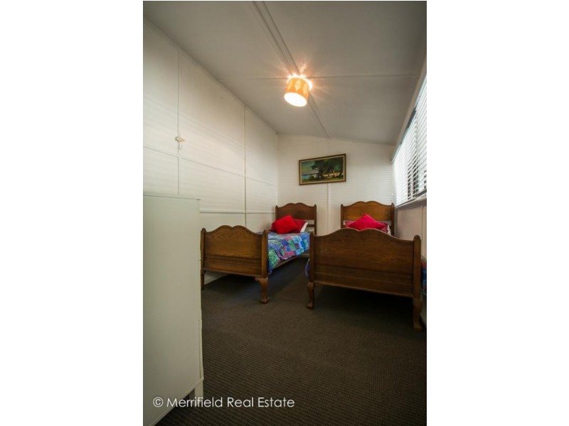 4b Bluff Street, Mira Mar WA 6330