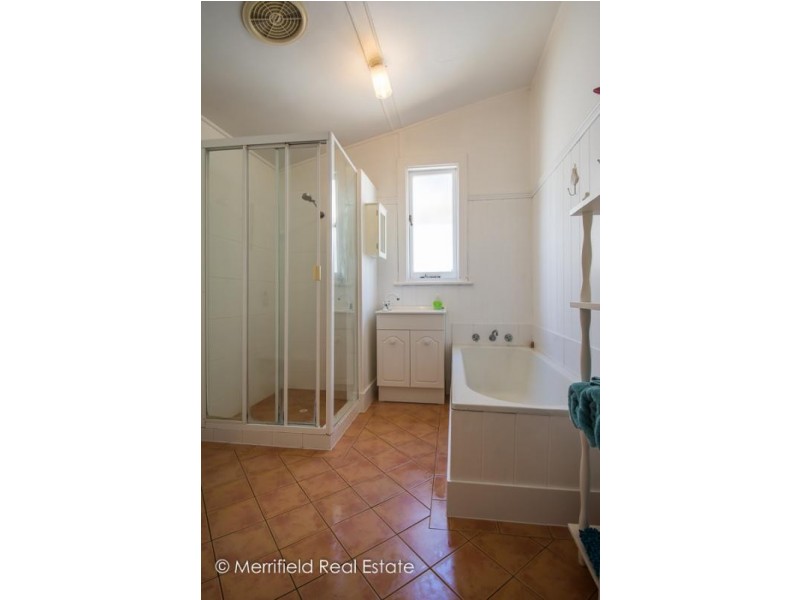 4b Bluff Street, Mira Mar WA 6330