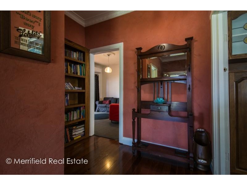 4b Bluff Street, Mira Mar WA 6330