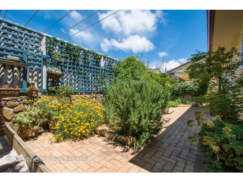 143 Hare Street, Mount Clarence WA 6330