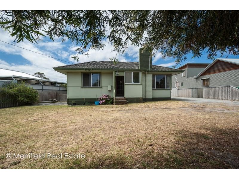 24 Angove Road, Spencer Park WA 6330