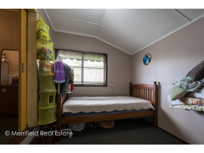 24 Angove Road, Spencer Park WA 6330