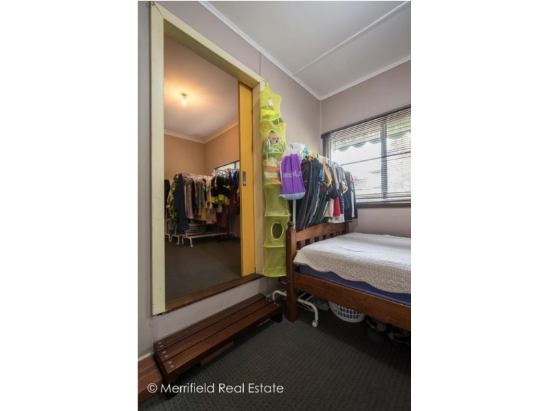 24 Angove Road, Spencer Park WA 6330