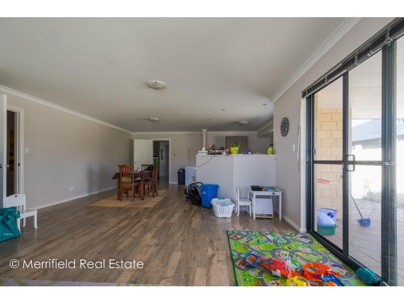 19 Ardeana Crescent, Yakamia WA 6330