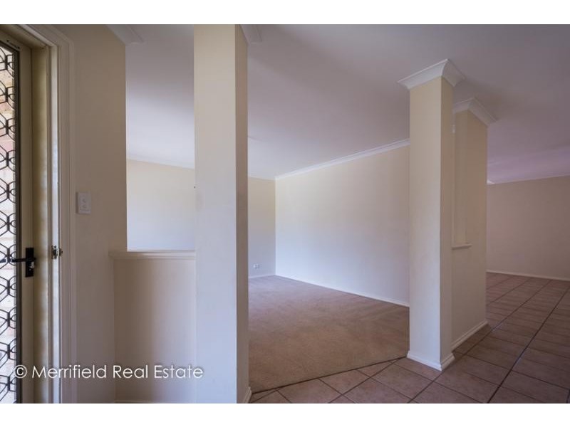 7 Deacon Crescent, Yakamia WA 6330