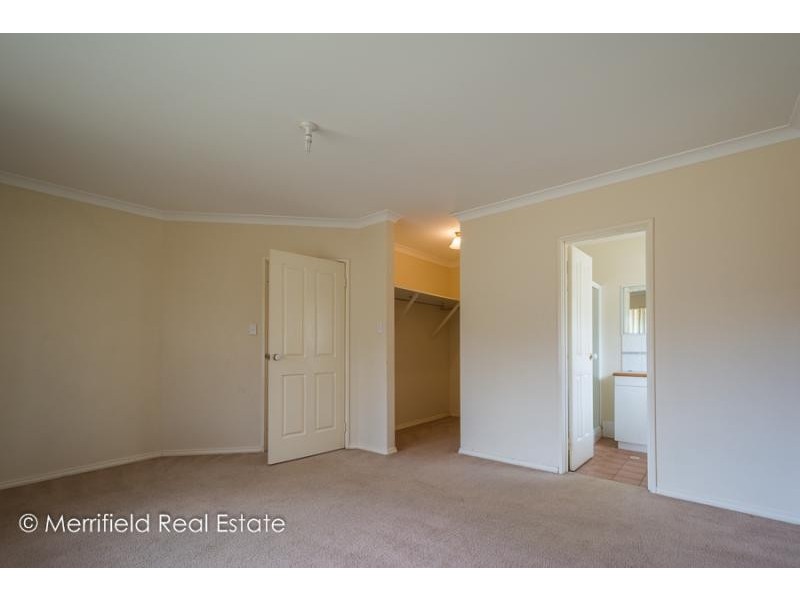 7 Deacon Crescent, Yakamia WA 6330