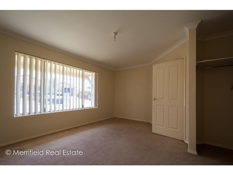 7 Deacon Crescent, Yakamia WA 6330