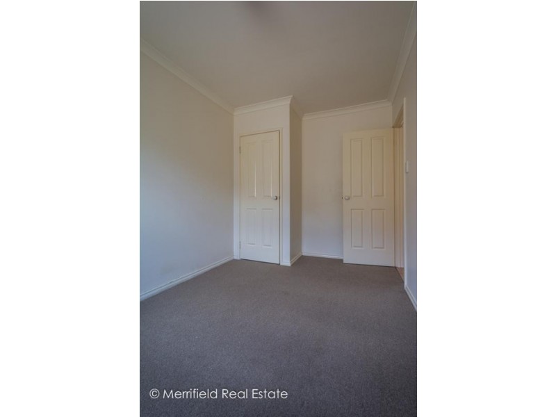 7 Deacon Crescent, Yakamia WA 6330