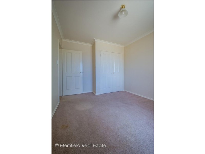 7 Deacon Crescent, Yakamia WA 6330