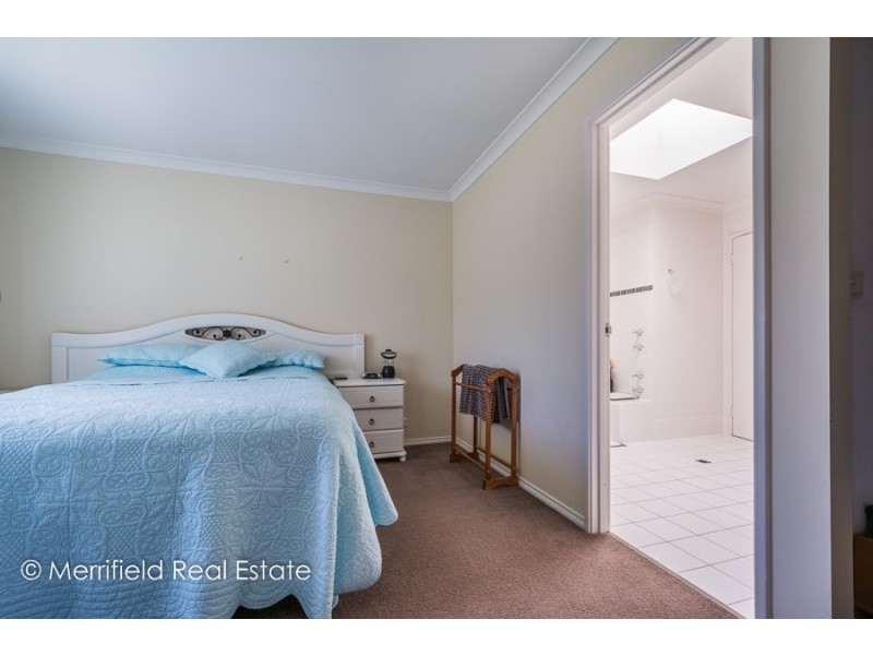 2/10 Challenge Close, Middleton Beach WA 6330