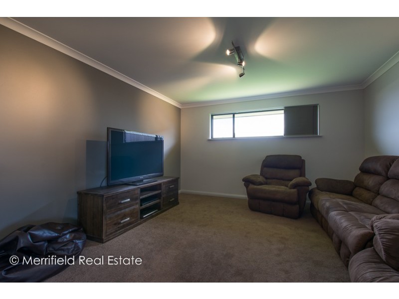 12 Littleheart Place, Mckail WA 6330