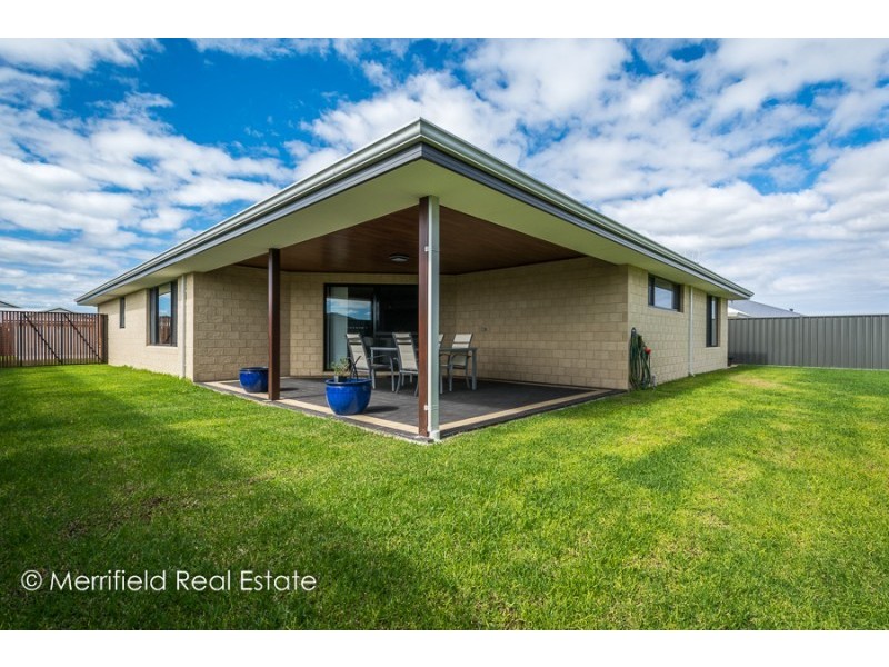 12 Littleheart Place, Mckail WA 6330