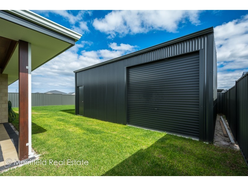 12 Littleheart Place, Mckail WA 6330