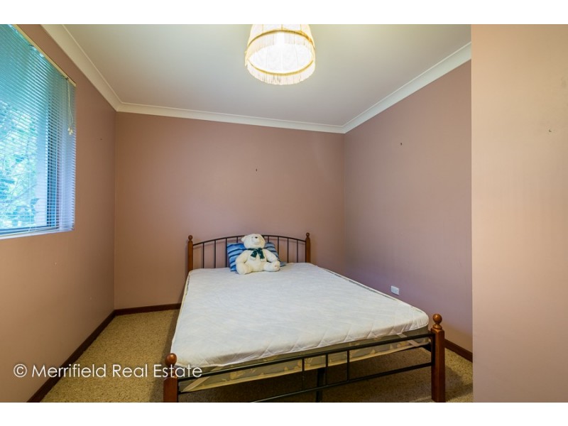 178 Bay View Drive, Little Grove WA 6330