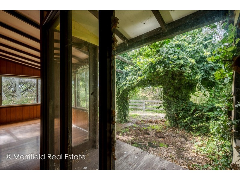 194 Frenchman Bay Road, Robinson WA 6330