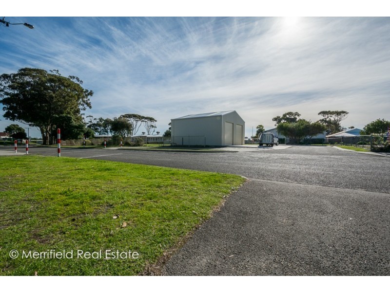 19 Reidy Drive, Spencer Park WA 6330