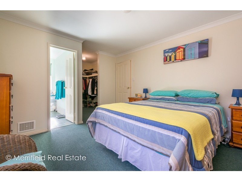 40 McWhae Drive, Spencer Park WA 6330