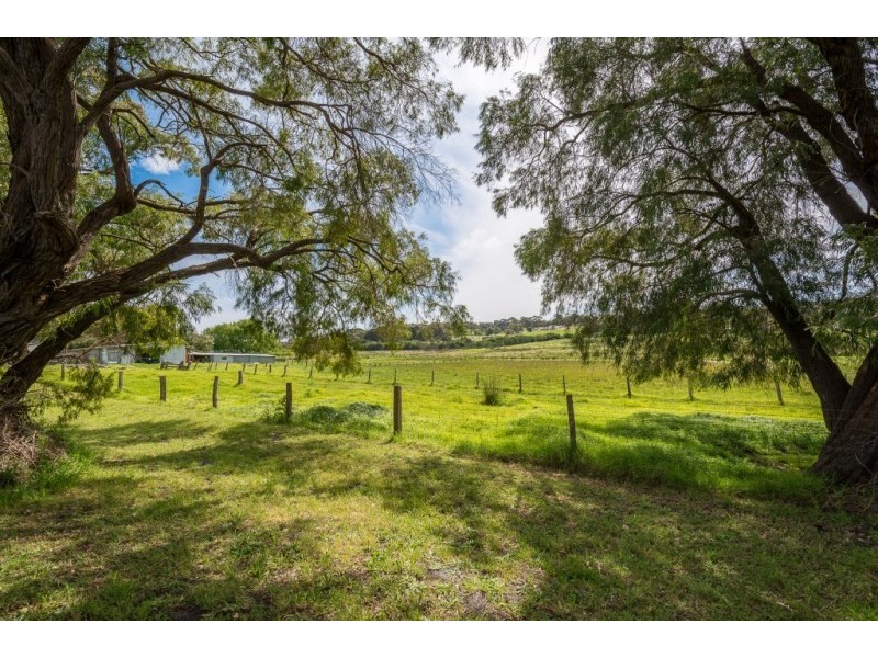 24 Kitson Street, Gledhow WA 6330