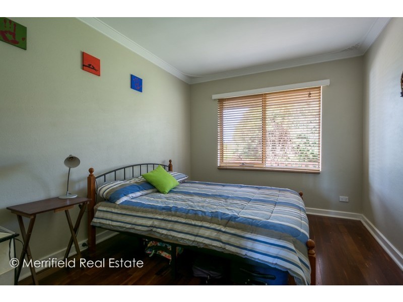 13 Victoria Street, Mount Melville WA 6330