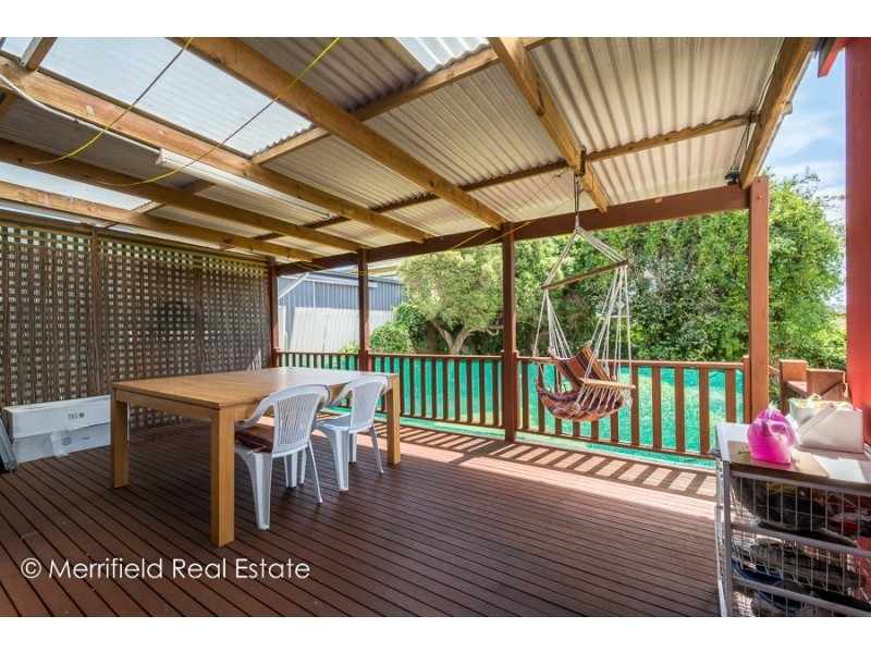 13 Victoria Street, Mount Melville WA 6330