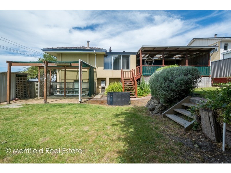 13 Victoria Street, Mount Melville WA 6330